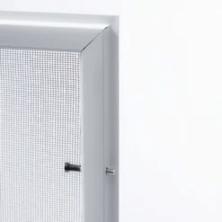 Lip Frame Window Screens - Measure Includes Lip -Screen Window Sales Store windowScreen6 closeUp2 15290.1680111439